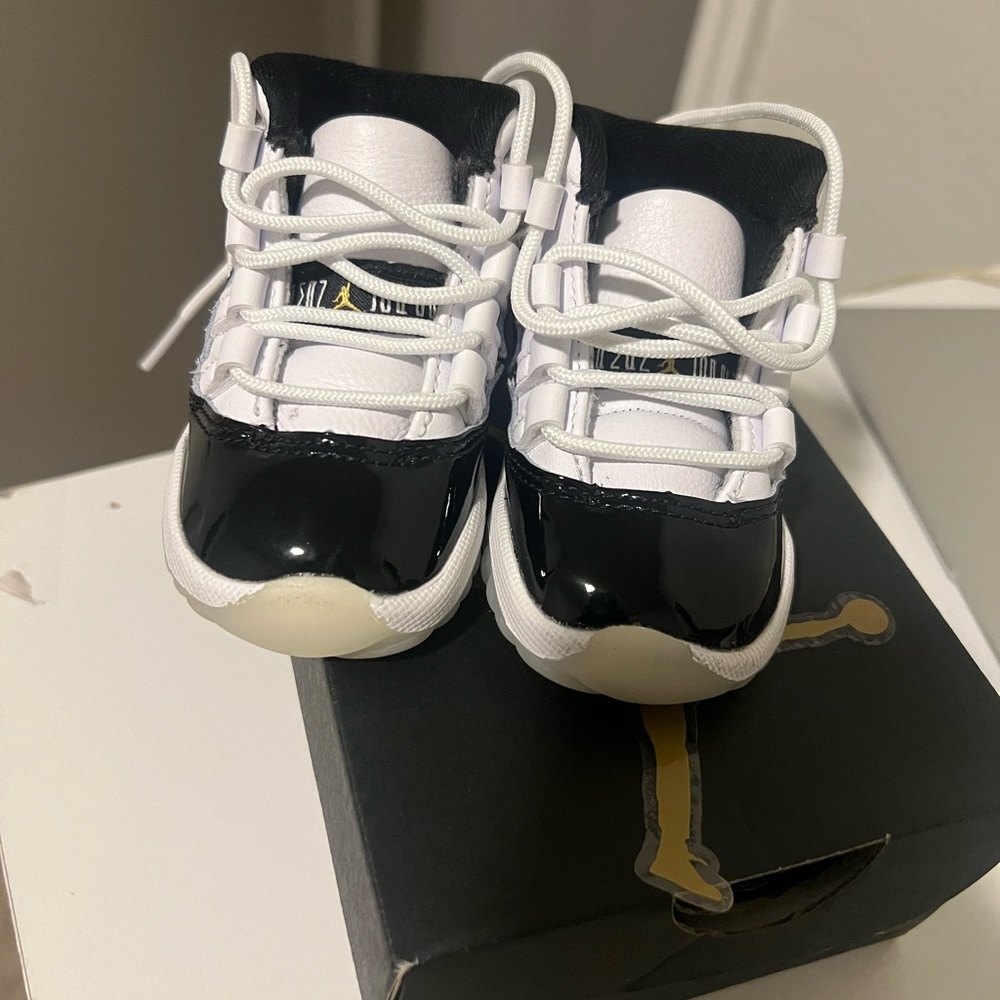 Jordan 11 Retro